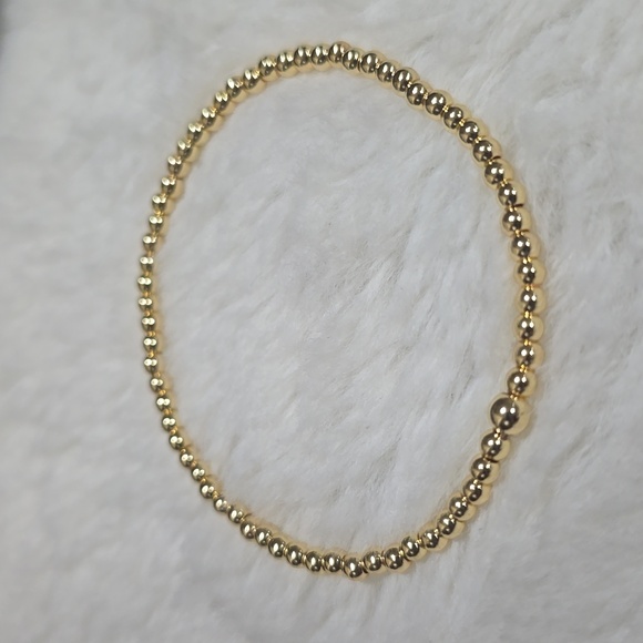 14k Gold Bracelet Stack - Picture 6 of 6